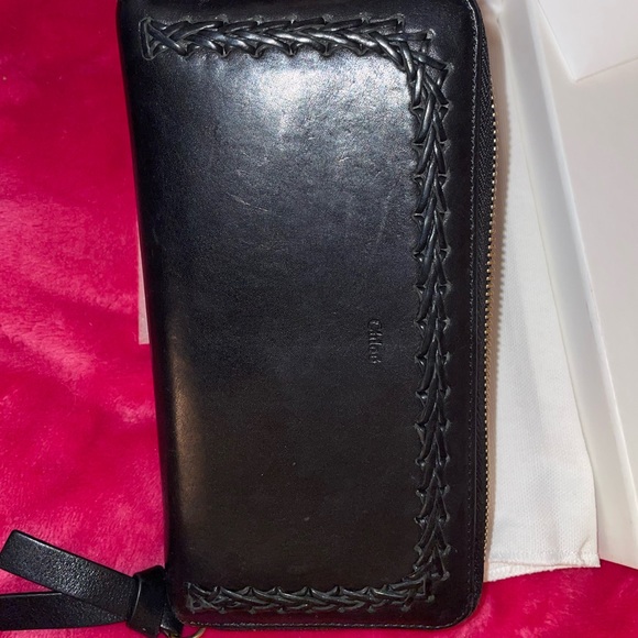 BLACK CHLOE ZIP UP WALLET with certification of authenticity, dust bag and box - Picture 2 of 4